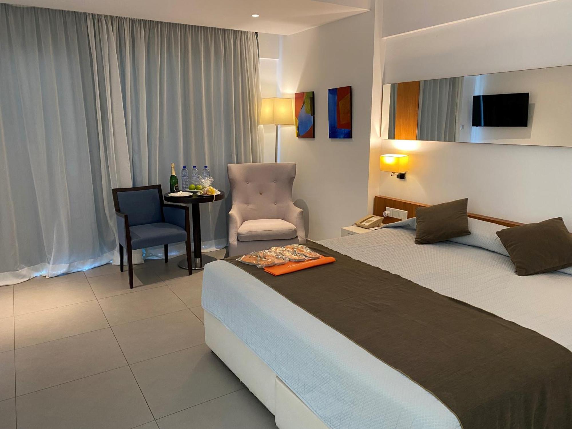 Melissi Beach Hotel & Spa Айя Напа Екстериор снимка